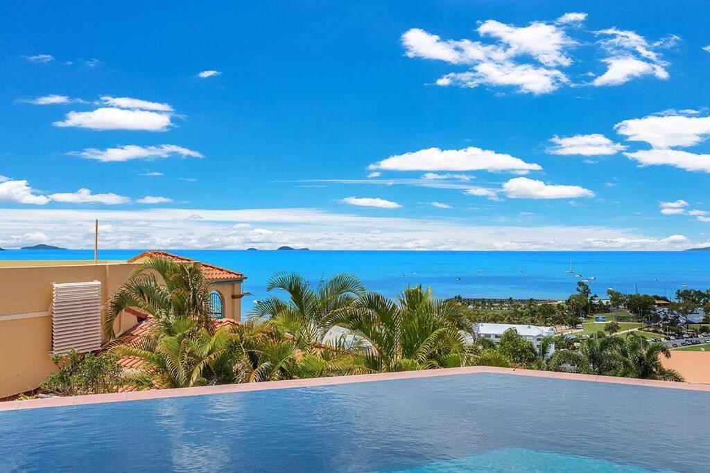 Appartamento Aqua Vista Airlie Beach Esterno foto