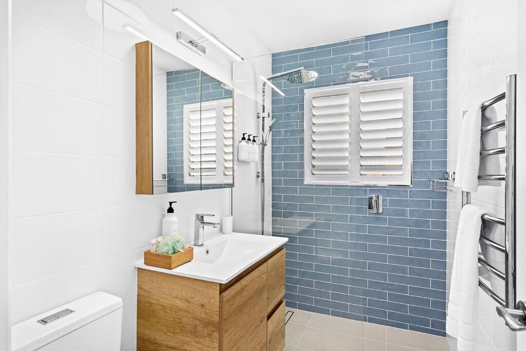 Appartamento Aqua Vista Airlie Beach Esterno foto