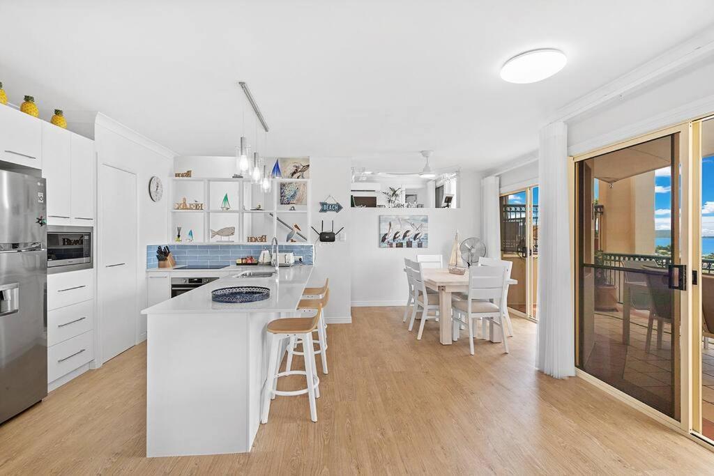 Appartamento Aqua Vista Airlie Beach Esterno foto