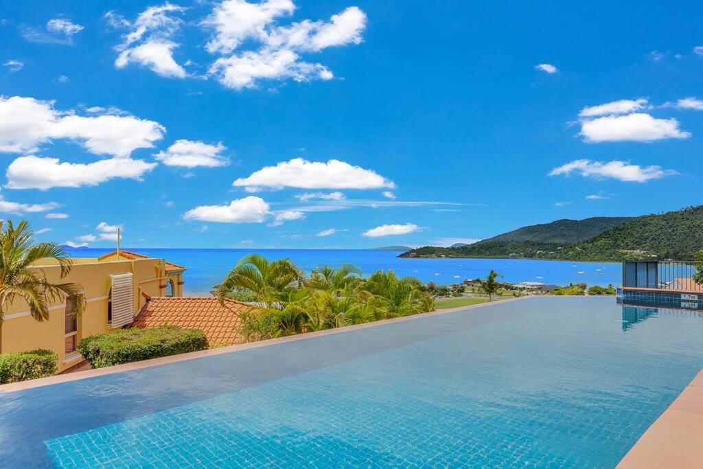 Appartamento Aqua Vista Airlie Beach Esterno foto